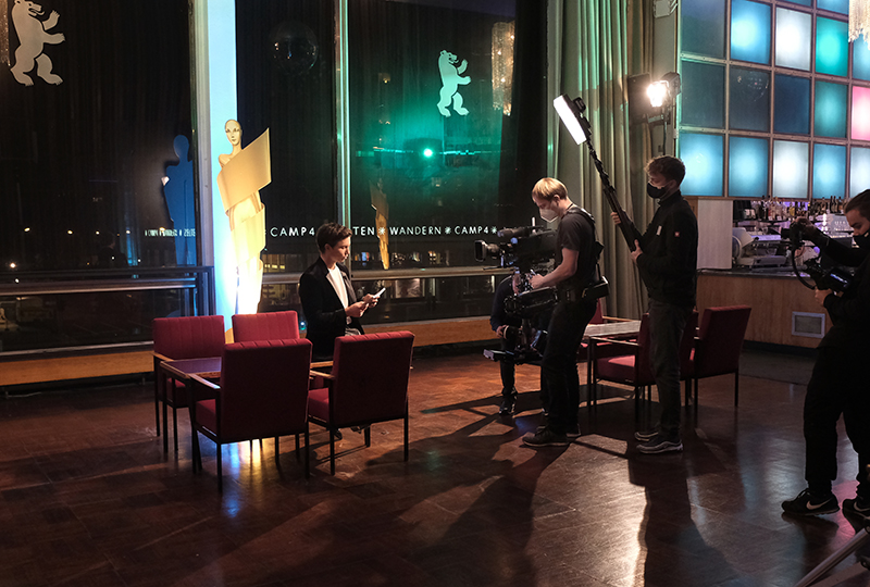 25.11.2020 BERLIN
Tim Oliver Schultz und Monikan Grütters moderieren den deutschen Kurzfilmpreis 2020
im Kino International
Copyright: Christian Schulz